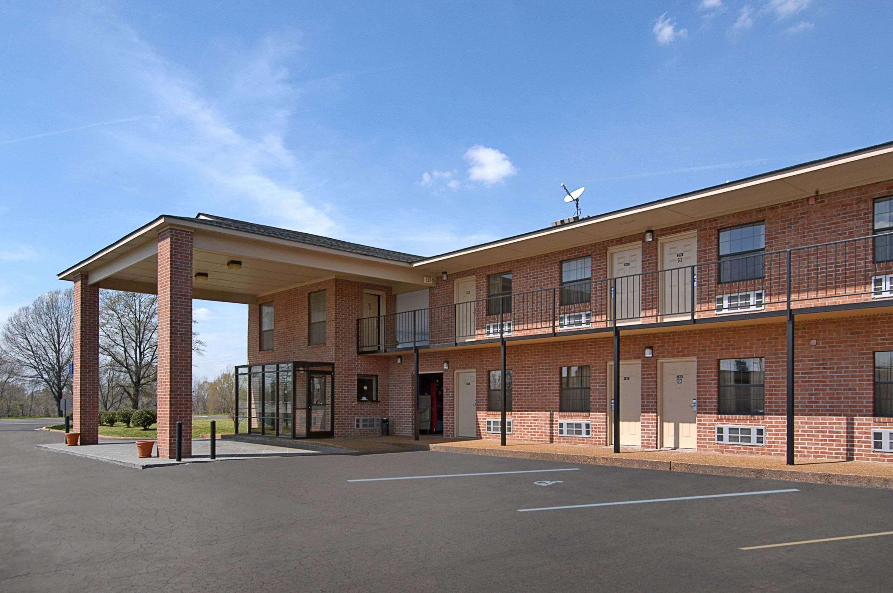 Days Inn By Wyndham Brownsville Kültér fotó