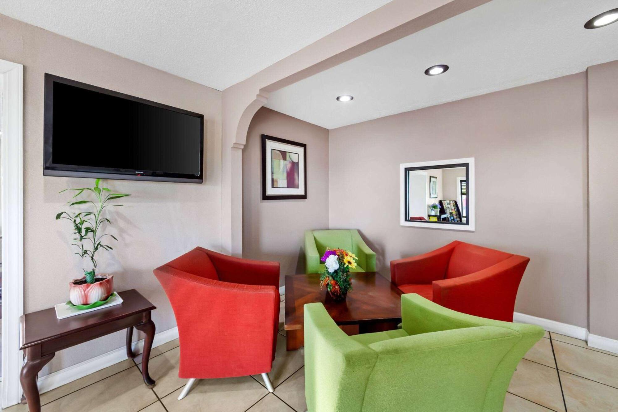 Days Inn By Wyndham Brownsville Kültér fotó